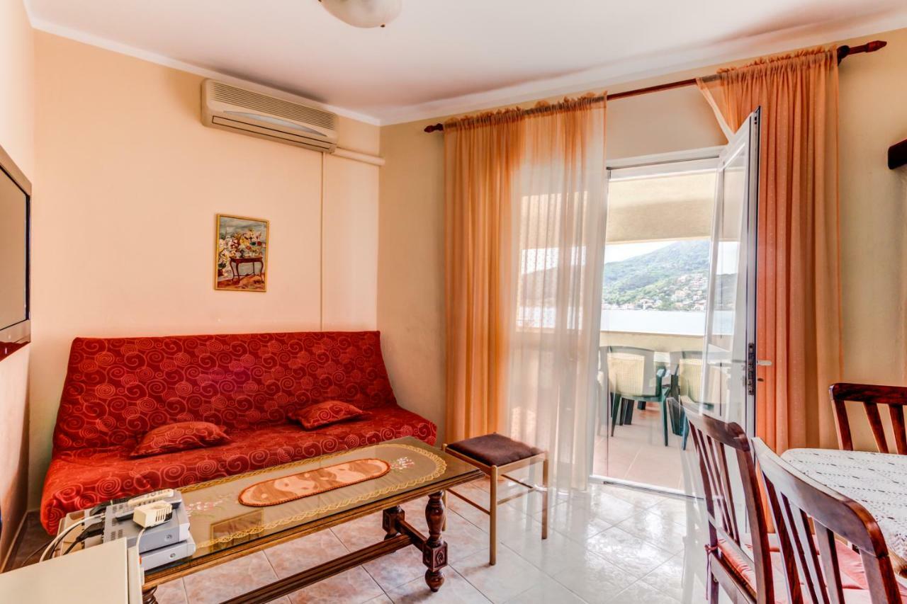 Apartmani Vesna Tivat Eksteriør billede